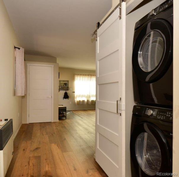 Furnished interior view inside a new home in , Crestone (Image 11).