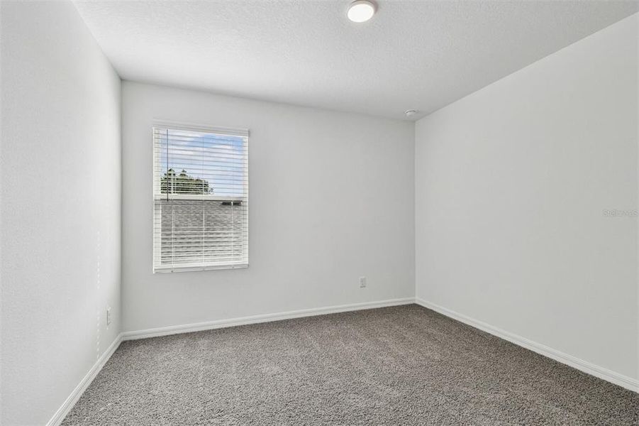 Spacious, unfurnished interior of a new home in Meadow Oaks, Hudson (Image 18).