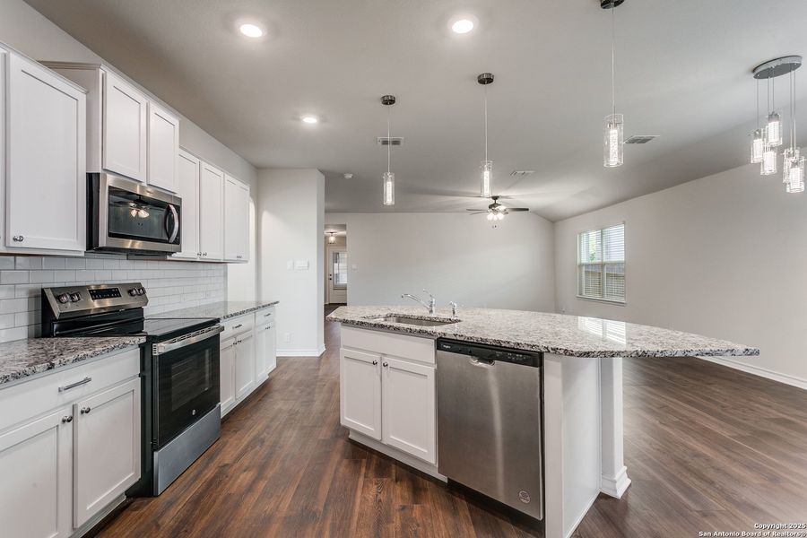 Furnished interior view inside a new home in The Canyons at Amhurst, San Antonio (Image 11). Furnished interior view inside a new home in The Canyons at Amhurst, San Antonio (Image 11).
