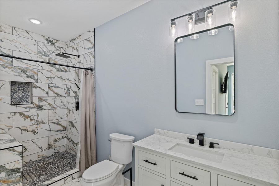 Furnished interior view inside a new home in , Dripping Springs (Image 31).