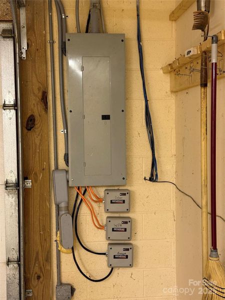 Generac automatic shut offs