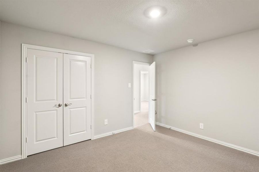 Photo is not of the actual home, but is an inspirational photo of builder’s model home and may depict options, furnishings, and/or decorator features that are not included.