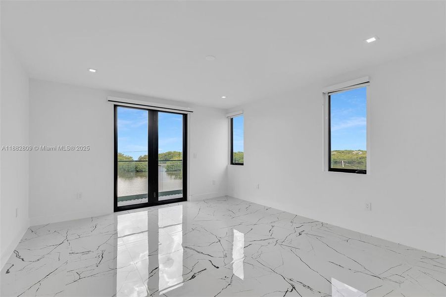 Image 45 of a home in .