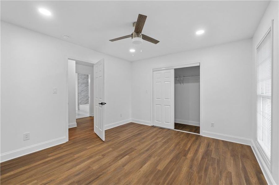 Spacious, unfurnished interior of a new home in , East Point (Image 21).