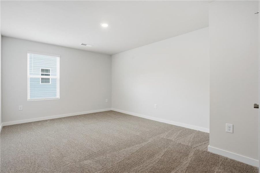 Spacious, unfurnished interior of a new home in Fern Dale, Fairburn (Image 8). Spacious, unfurnished interior of a new home in Fern Dale, Fairburn (Image 8).