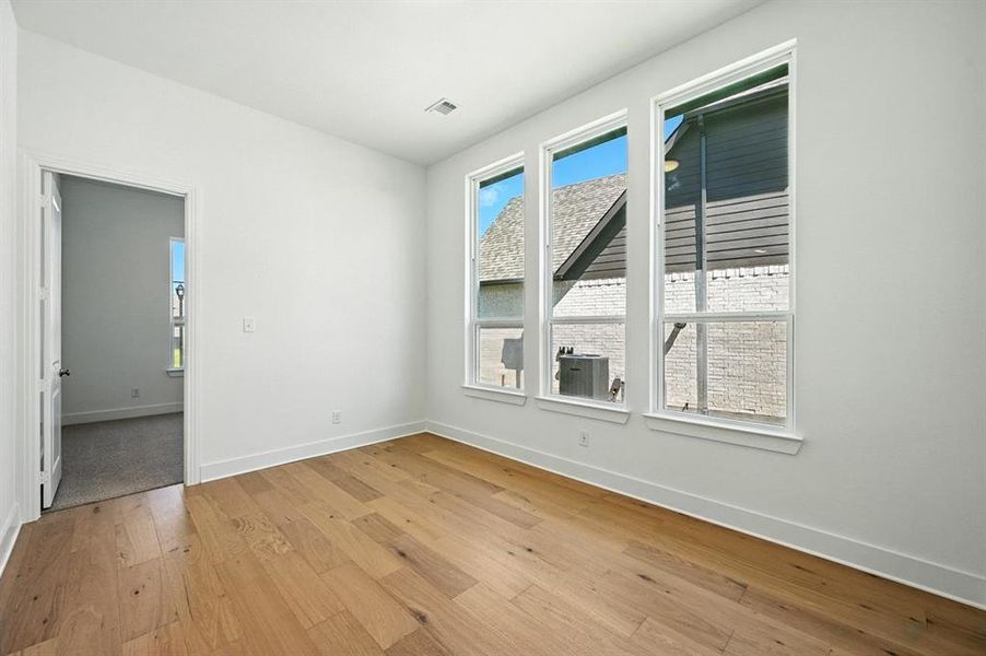 Spacious, unfurnished interior of a new home in Thompson Farms: 60ft. lots, Van Alstyne (Image 15). Spacious, unfurnished interior of a new home in Thompson Farms: 60ft. lots, Van Alstyne (Image 15).