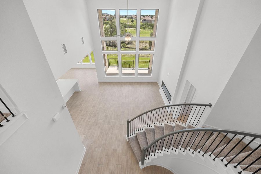 Spacious, unfurnished interior of a new home in Lakeside at Tessera - 60', Lago Vista (Image 13).