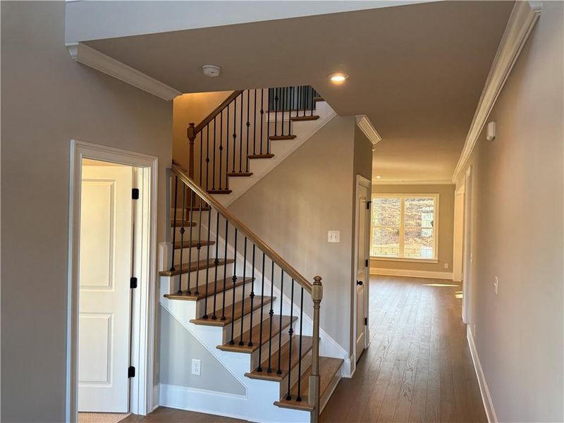 Spacious, unfurnished interior of a new home in Ford Landing, Acworth (Image 47).