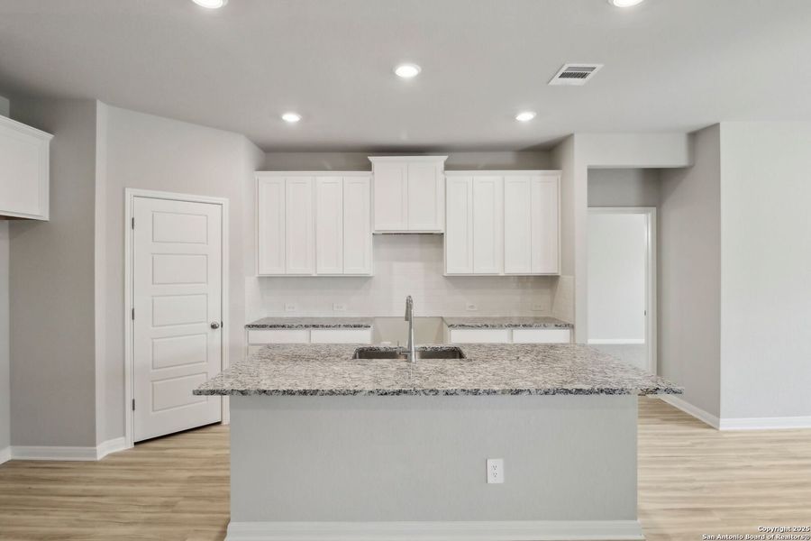 Furnished interior view inside a new home in Thomas Pond, San Antonio (Image 7).