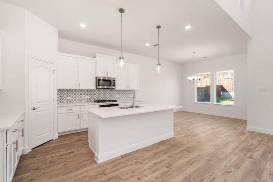 Furnished interior view inside a new home in Reunion, Rhome (Image 7).