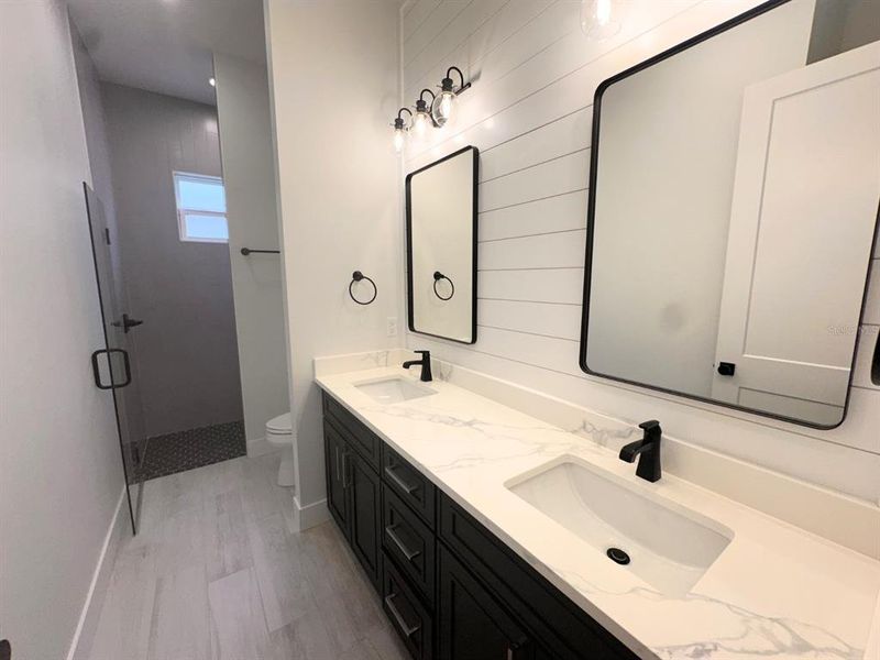 Furnished interior view inside a new home in , Winter Haven (Image 7).