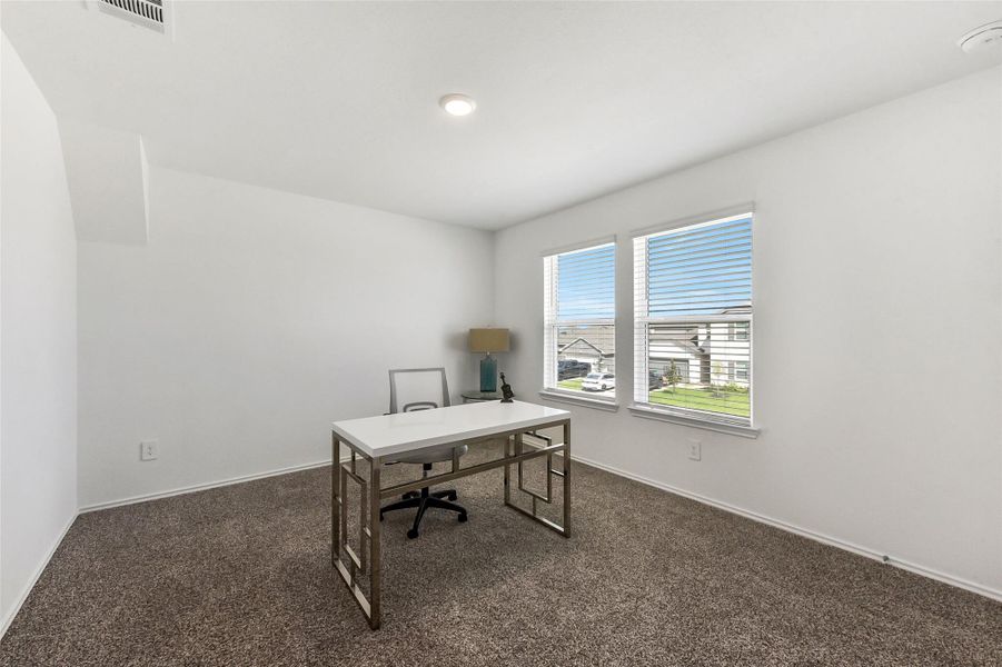 Furnished interior view inside a new home in Sunterra, Katy (Image 27). Furnished interior view inside a new home in Sunterra, Katy (Image 27).