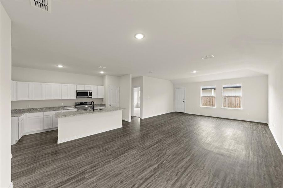 14. 116 Kainos - Dining (3) 14. 116 Kainos - Dining (3)