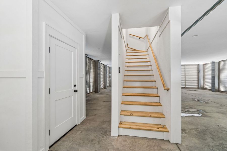 Spacious, unfurnished interior of a new home in , Mount Pleasant (Image 58).