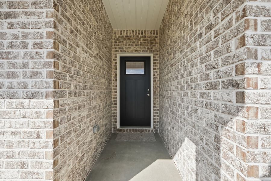 Exterior details and patio area of a home in Southern Charm, Crestview (Image 4).