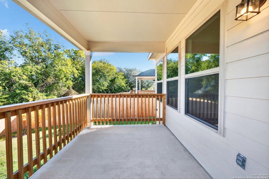Exterior details and patio area of a home in Winding Brook, San Antonio (Image 17).