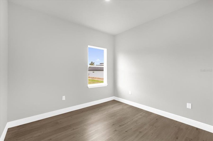 Spacious, unfurnished interior of a new home in , Ocala (Image 31).