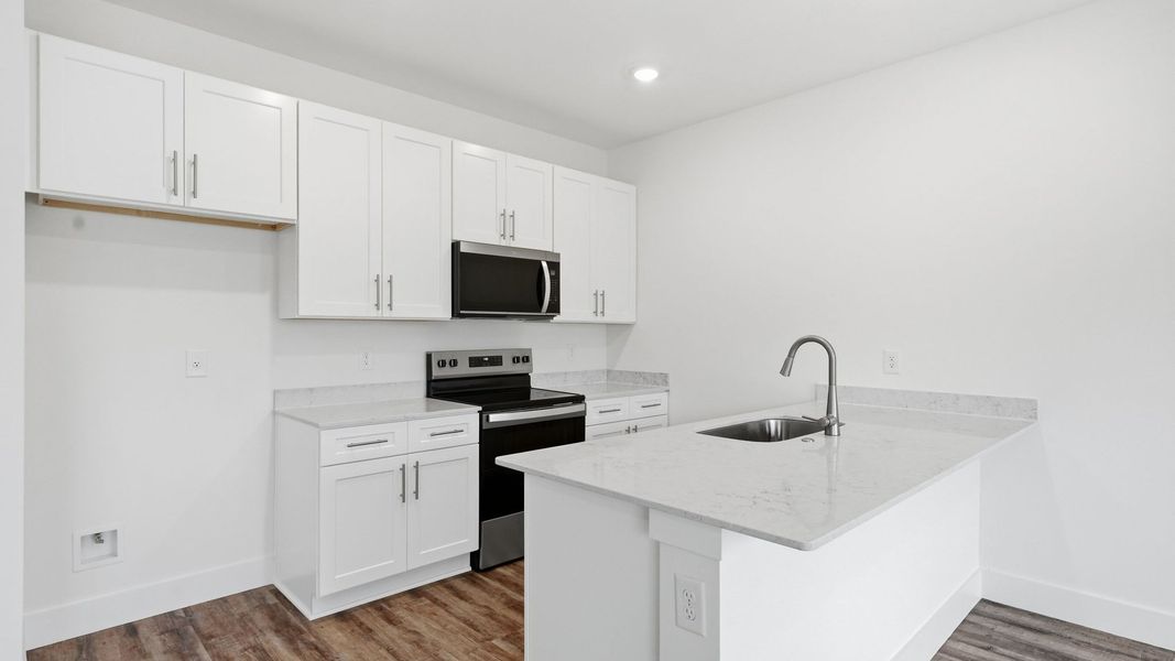 Furnished interior view inside a new home in The Arbor Townhomes, Kingsport (Image 6).