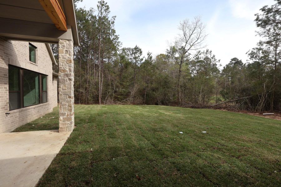 Exterior details and patio area of a home in , Montgomery (Image 8).