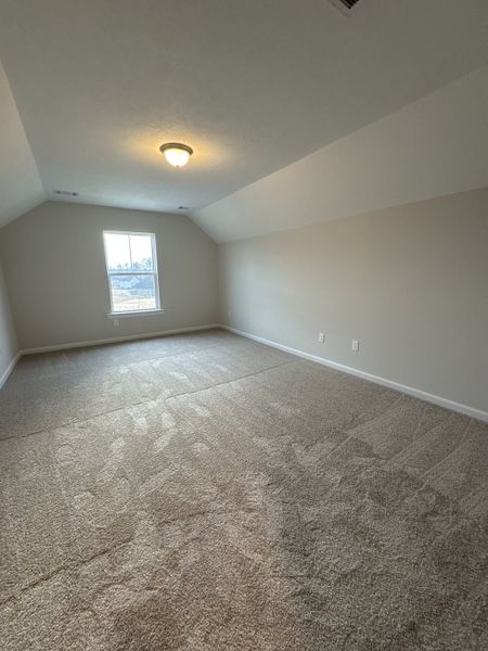 Spacious, unfurnished interior of a new home in Windsor, North Augusta (Image 18).