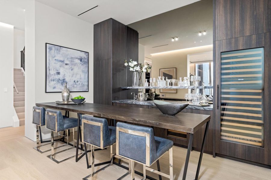 Furnished interior view inside a new home in , Manalapan (Image 15).