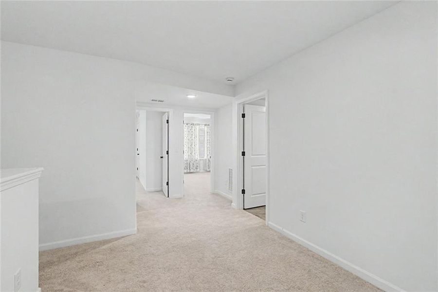 Spacious, unfurnished interior of a new home in , Atlanta (Image 35).
