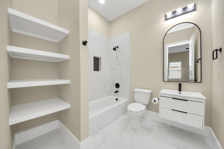 Bedroom 3 Bathroom