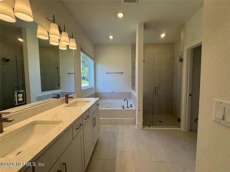 Furnished interior view inside a new home in Pirates Bluff, Yulee (Image 5).