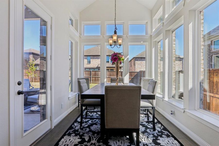 Furnished interior view inside a new home in , Northlake (Image 16).
