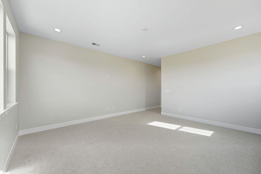 Spacious, unfurnished interior of a new home in Macanta Destination Collection, Castle Rock (Image 21).