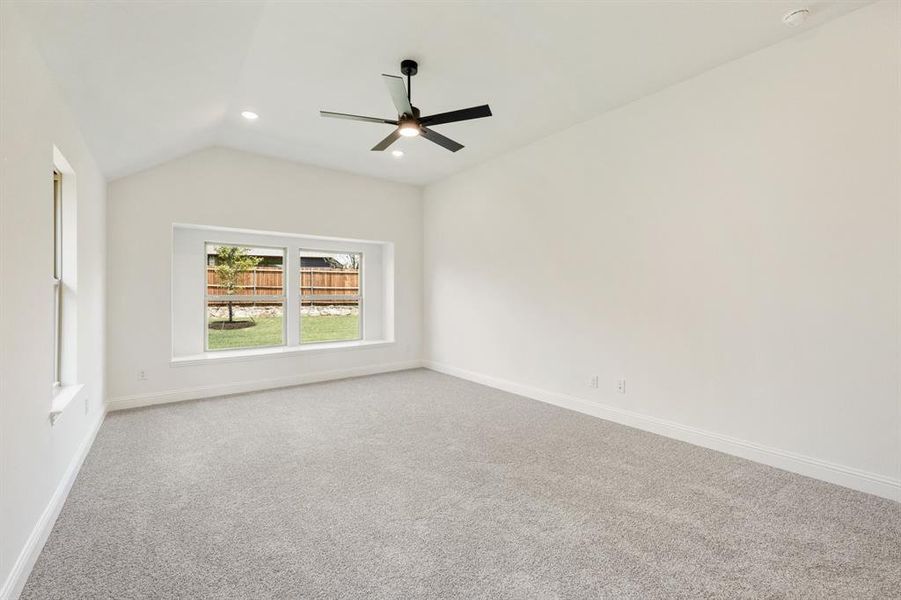 Spacious, unfurnished interior of a new home in Willow Wood Classic 50, McKinney (Image 18). Spacious, unfurnished interior of a new home in Willow Wood Classic 50, McKinney (Image 18).