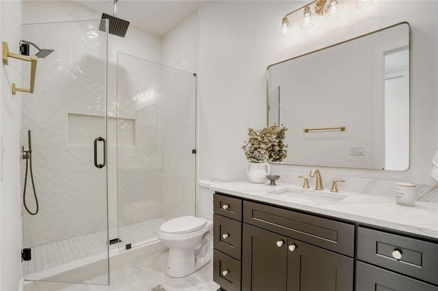 Furnished interior view inside a new home in , Grayson (Image 28).