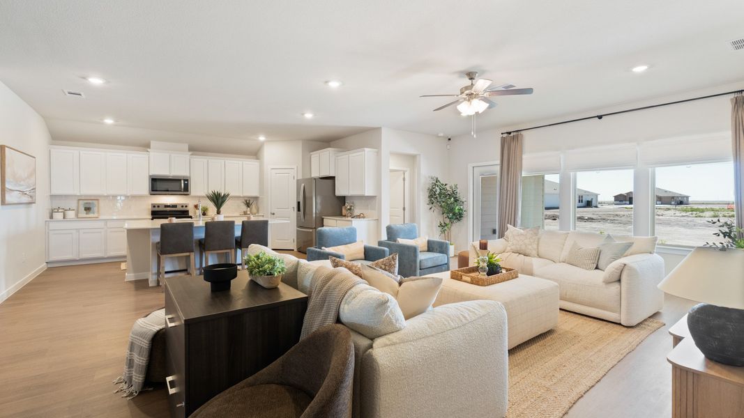 Furnished interior view inside a new home in King's Landing, Corpus Christi (Image 6).