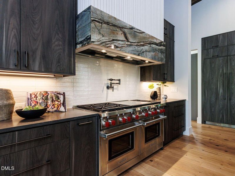 021-1280x960-kitchen