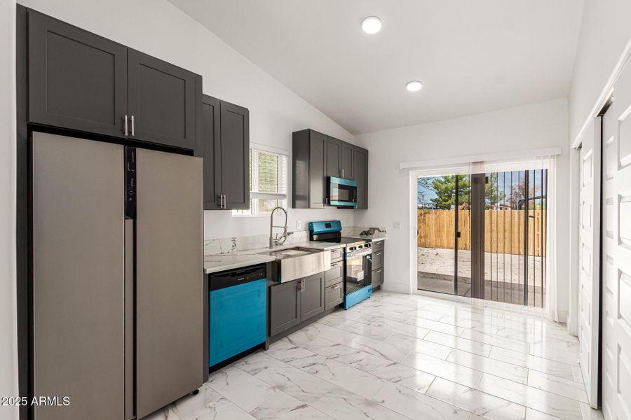 12-Vaquero 12-Vaquero