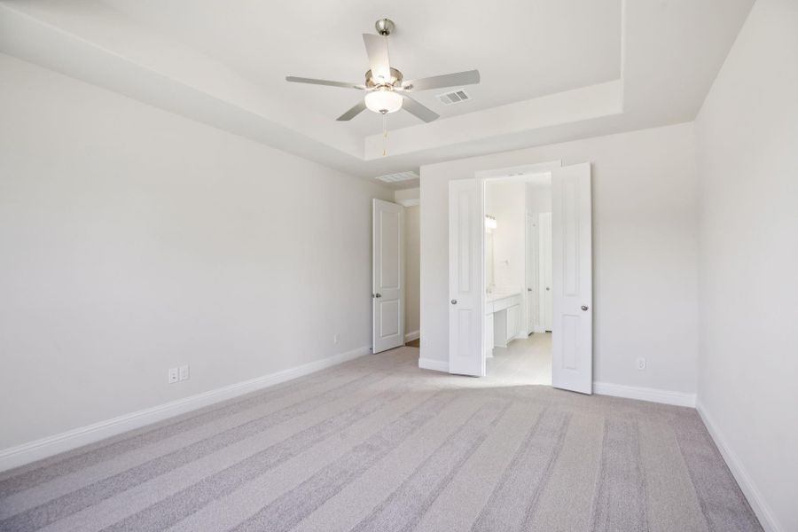 Spacious, unfurnished interior of a new home in Woodhavyn 50', Magnolia (Image 22).