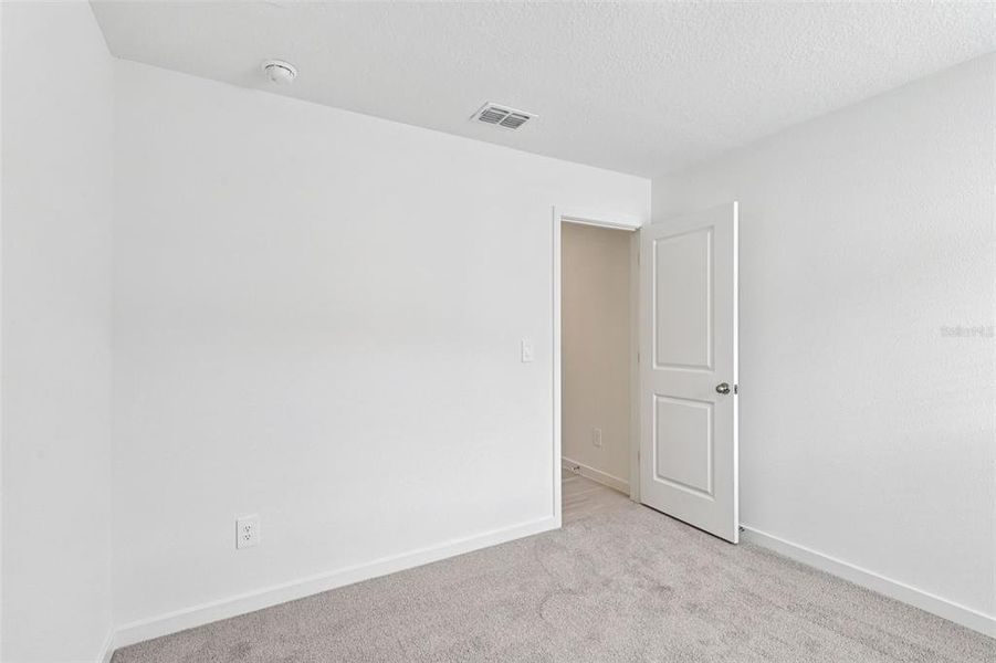 Spacious, unfurnished interior of a new home in , Palm Coast (Image 21).