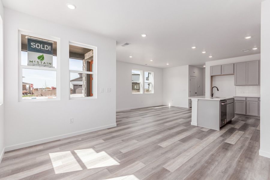 Spacious, unfurnished interior of a new home in Painted Prairie, Aurora (Image 15). Spacious, unfurnished interior of a new home in Painted Prairie, Aurora (Image 15).