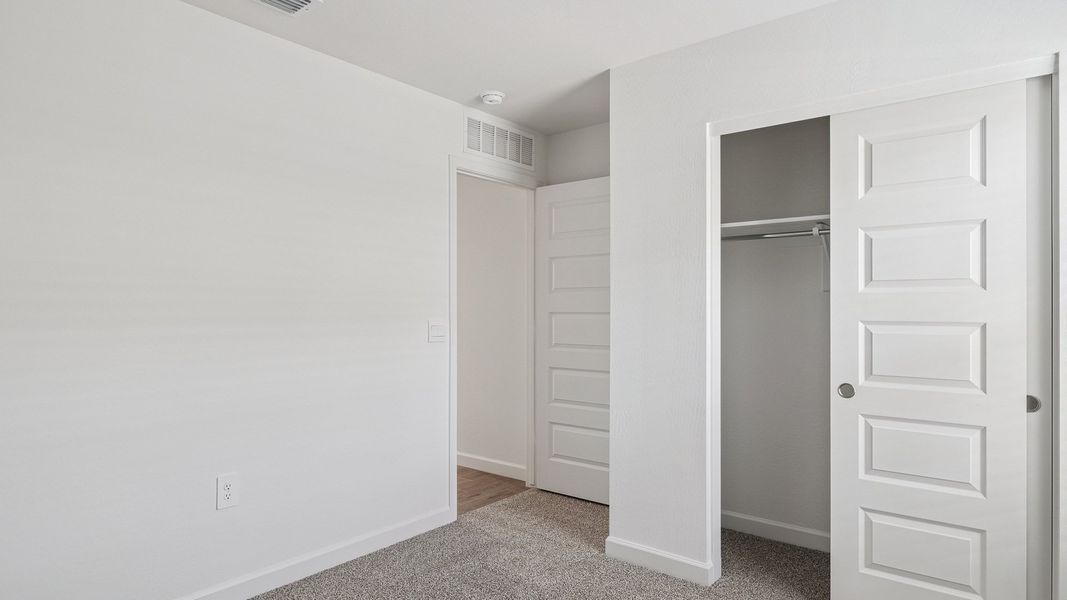 Spacious, unfurnished interior of a new home in Remington, Buckeye (Image 19).