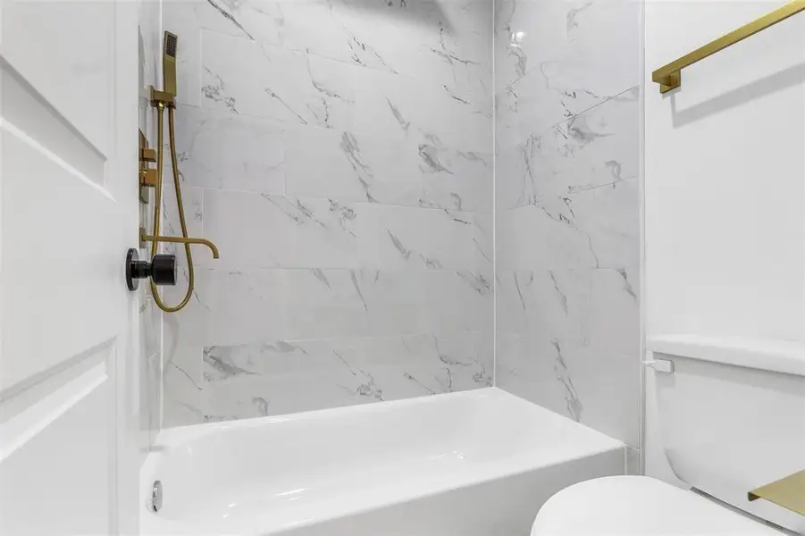 Furnished interior view inside a new home in , Houston (Image 41).