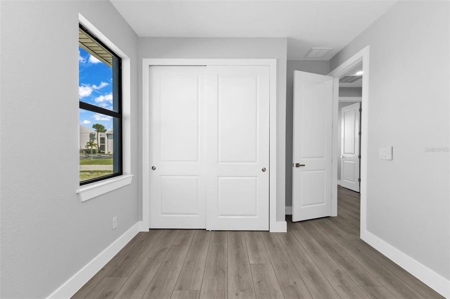 Spacious, unfurnished interior of a new home in , Punta Gorda (Image 51).