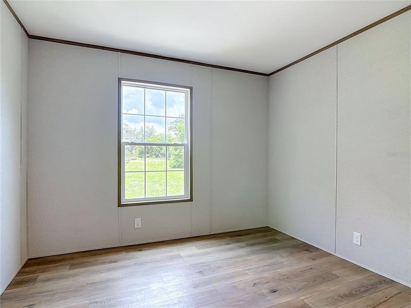 Spacious, unfurnished interior of a new home in , Deland (Image 20).