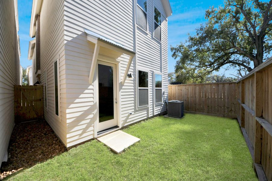 Exterior details and patio area of a home in , Houston (Image 28).