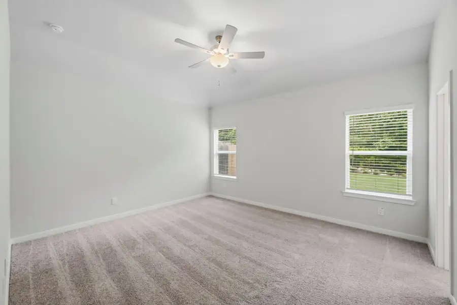 Spacious, unfurnished interior of a new home in Audubon, Magnolia (Image 29).