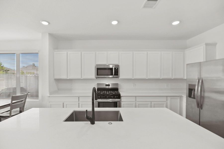 Furnished interior view inside a new home in , Conroe (Image 11).