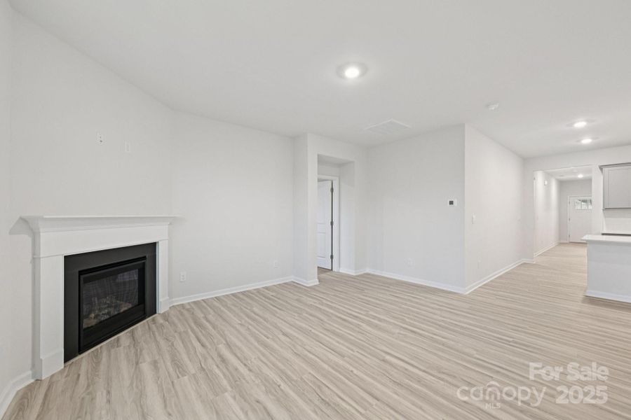 Spacious, unfurnished interior of a new home in Laurelbrook, Sherrills Ford (Image 25).