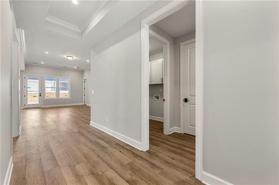 Spacious, unfurnished interior of a new home in Cresswind Georgia at Twin Lakes, Hoschton (Image 11).