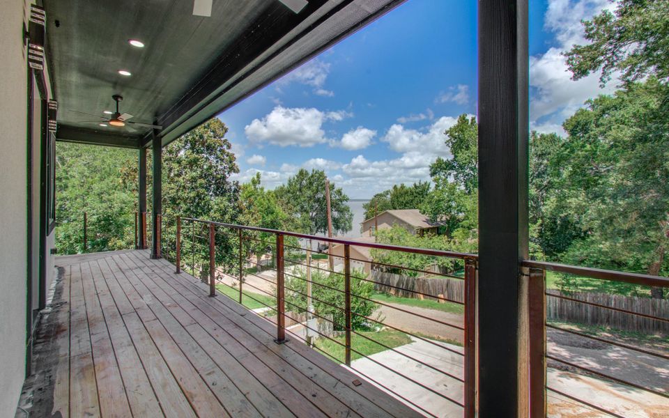 Exterior details and patio area of a home in , Willis (Image 23).