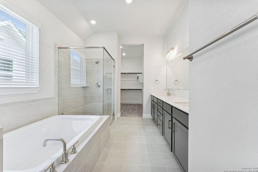 Image 40 of a home in The Crossvine 45’.