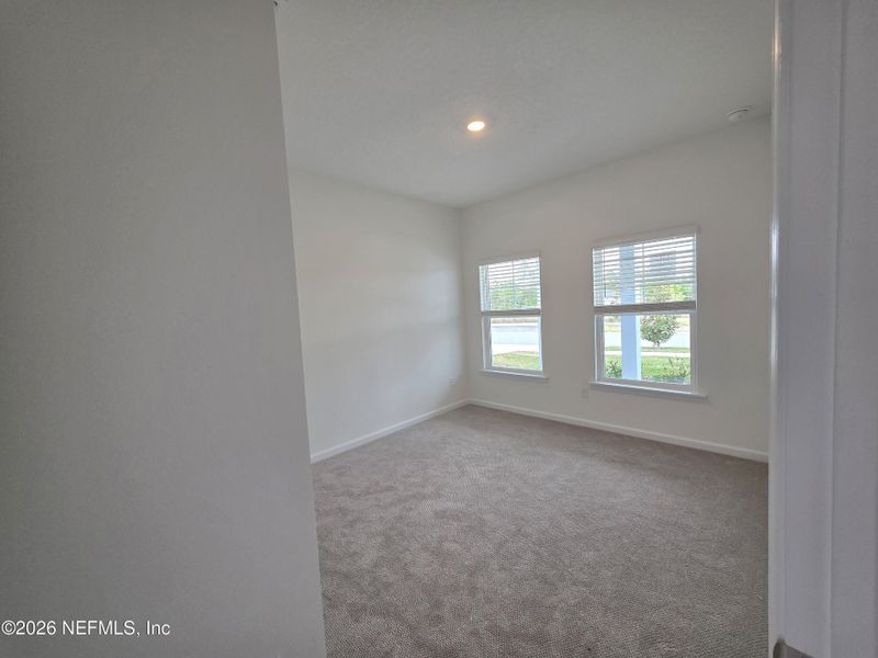 Spacious, unfurnished interior of a new home in Hyland Trail, Green Cove Springs (Image 22).